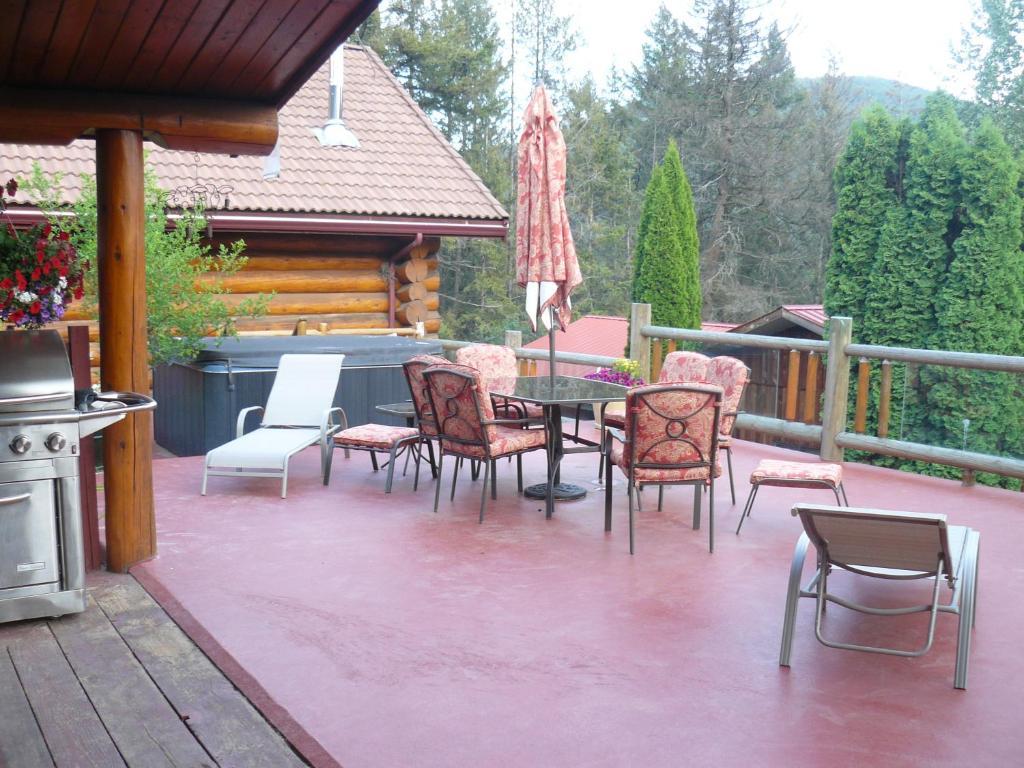 Hitching Post Resort Kelowna Pokoj fotografie