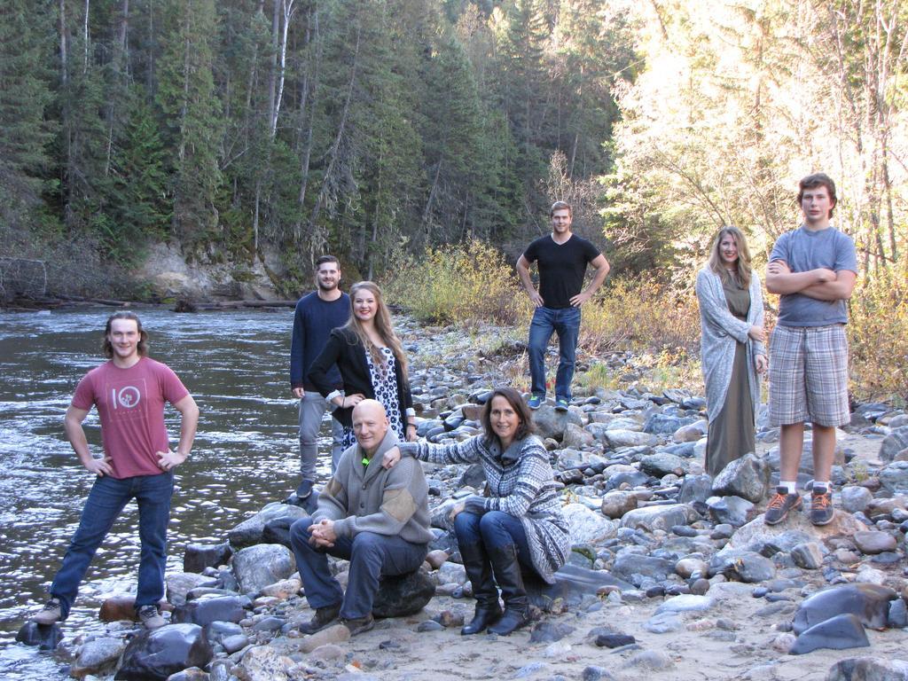 Hitching Post Resort Kelowna Exteriér fotografie